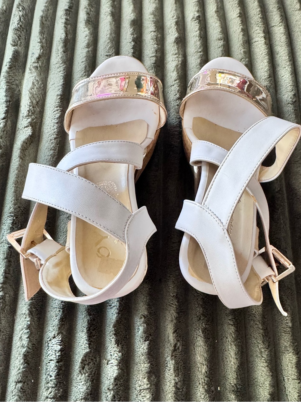 white platform sandals - Picture 3 of 5